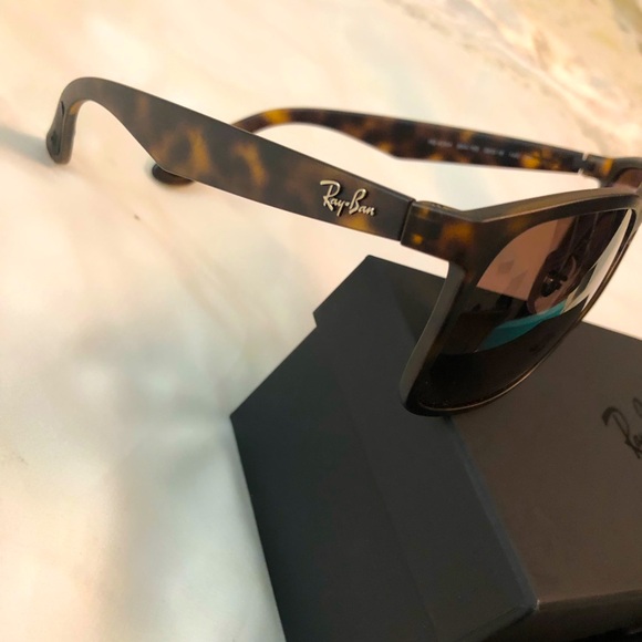 Ray-Ban polarized sunglasses - Picture 4 of 5